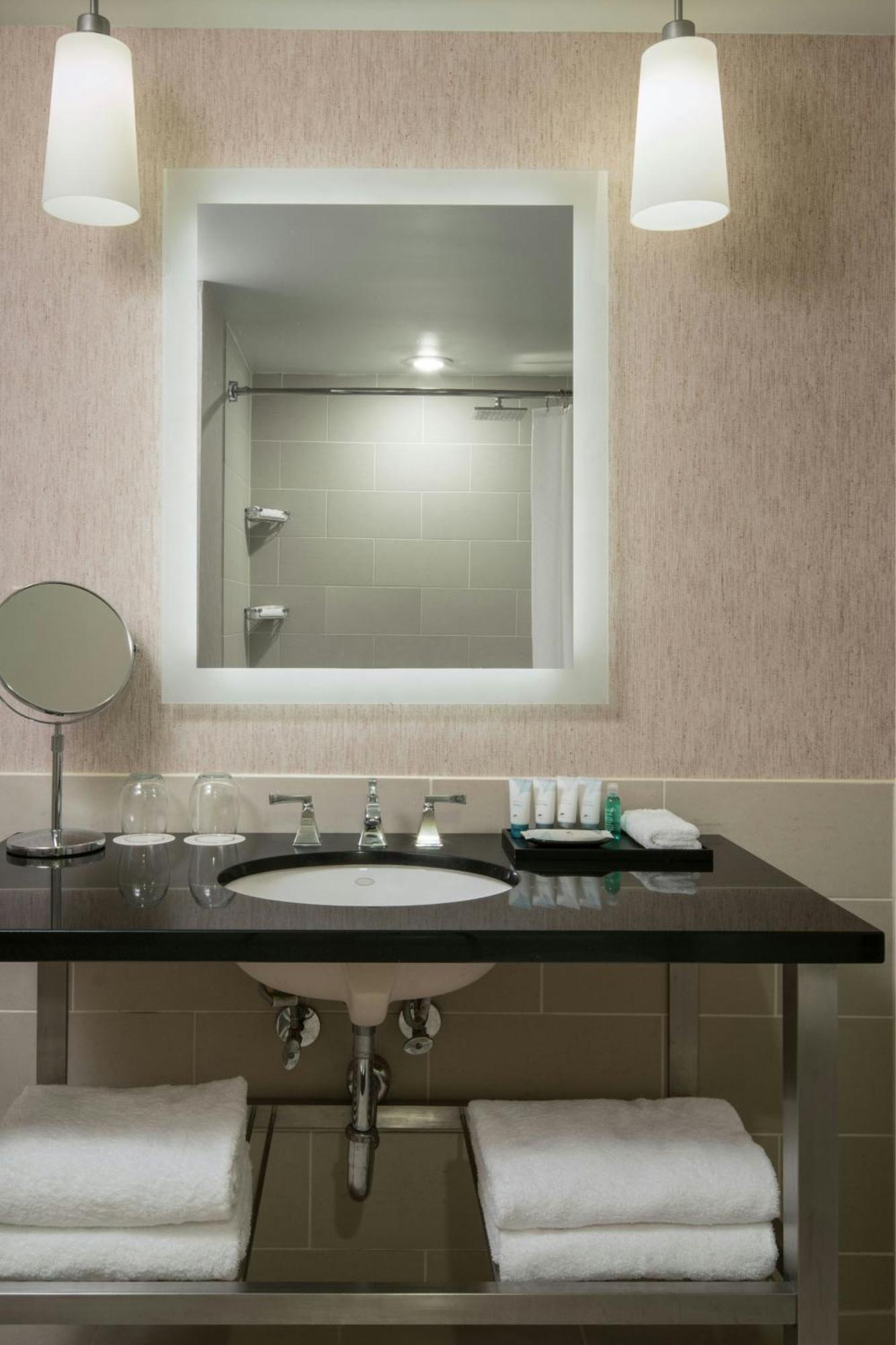 The Westin Tysons Corner Hotel Bagian luar foto